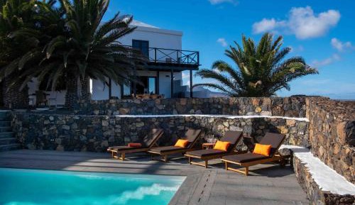 Superior Villa