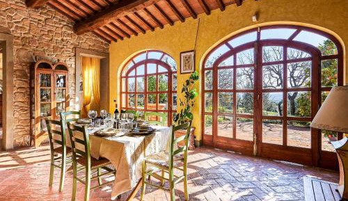 Three-Bedroom Holiday Home 