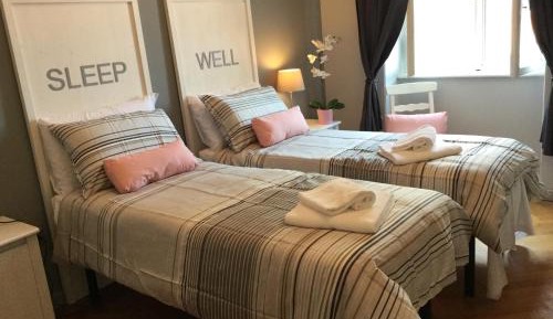 Twin Room with Private Bathroom