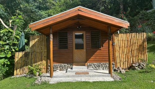 Bungalow with Garden View