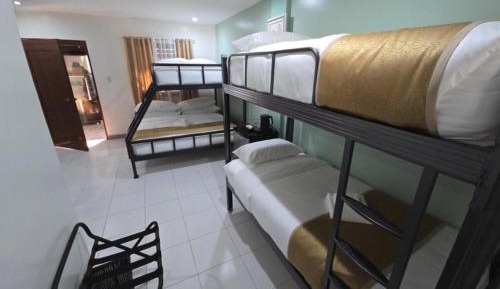 6-Bed Mixed Dormitory Room