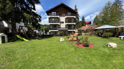 Apartment with Mountain View - Ground Floor