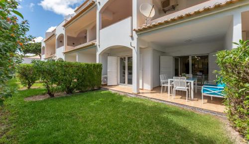 Classic One-Bedroom Apartment with King Bed