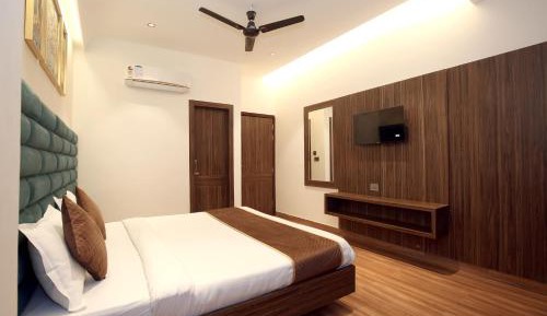 Triple Room with City View