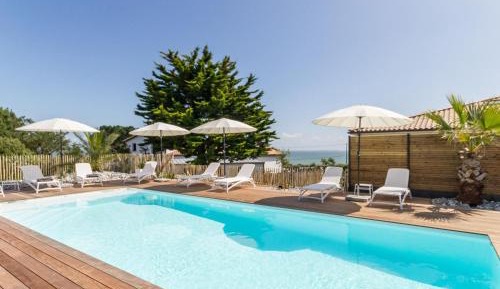 Holiday Home (2 adults)