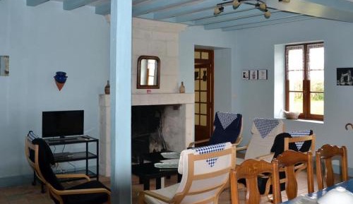 Holiday Home (6 Adults)