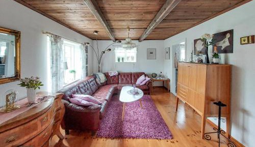 Three-Bedroom Holiday Home 