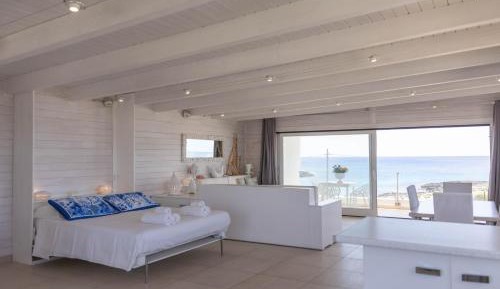 Studio Apartment with Sea View