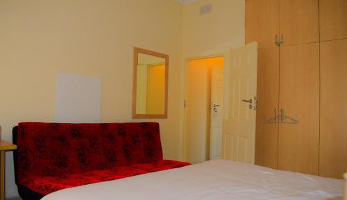 Deluxe Double Room (2 Adults + 1 Child)
