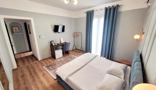 Deluxe Double or Twin Room with Balcony
