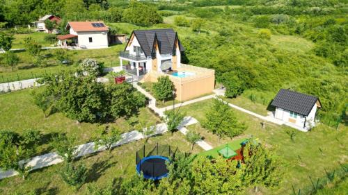 Villa with Garden View