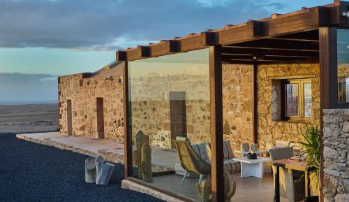 Villa with Sea View