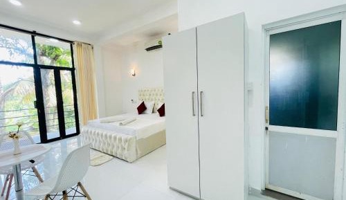 King Room with Balcony