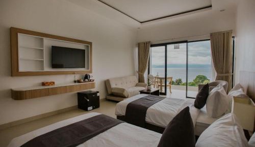 Twin Room with Sea View