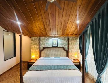 King Room with Spa Bath