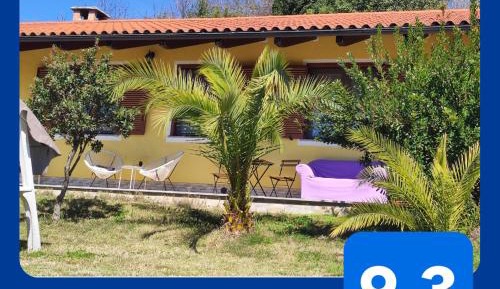 Villa with Garden View