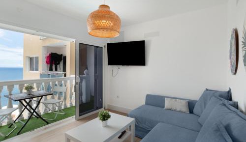 Superior One-Bedroom Apartment with Balcony