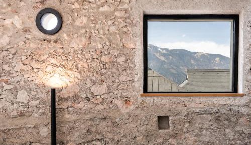 Suite with Mountain View