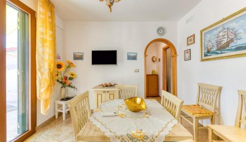 Superior One-Bedroom Apartment