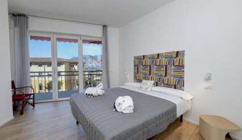 Superior Apartment with Balcony
