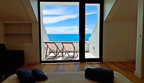 Four-Bedroom Deluxe Home - Oceanfront