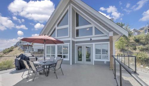 Three-Bedroom Chalet