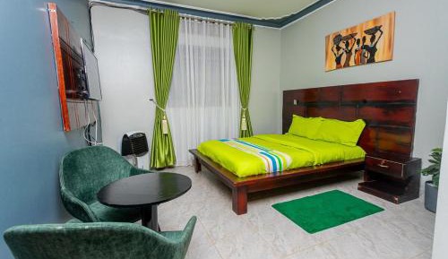 Studio Apartment
