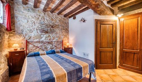 Superior One-Bedroom Apartment