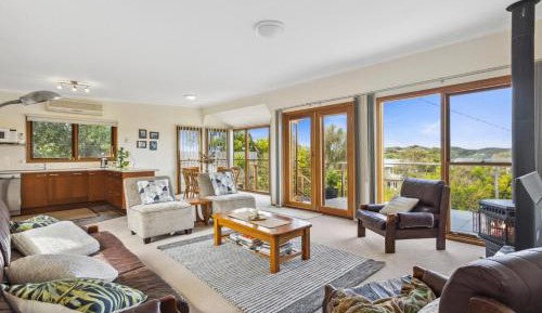 Three-Bedroom Holiday Home 