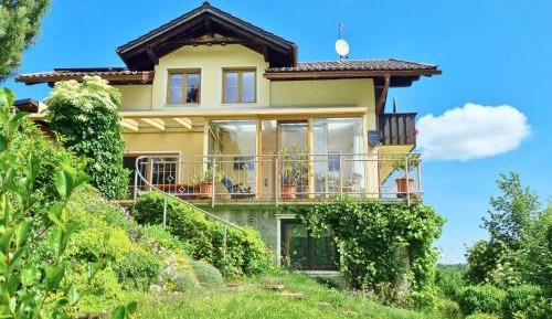Apartment - Split Level