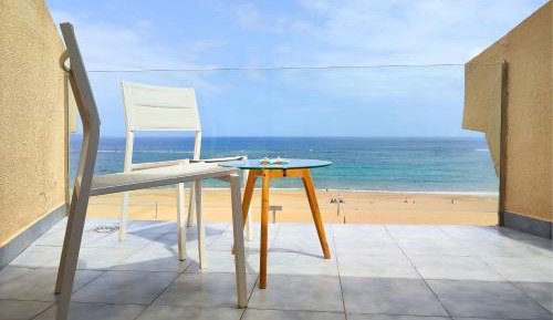 One-Bedroom Apartment with Balcony and Sea View