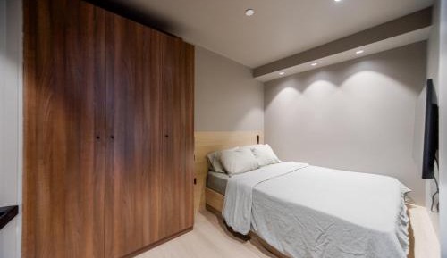 Two-Bedroom Deluxe Apartment