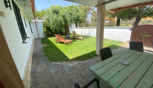Apartment with Garden View