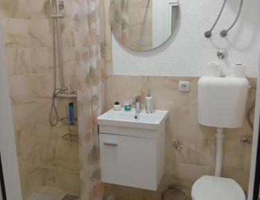 Triple Room with Private Bathroom