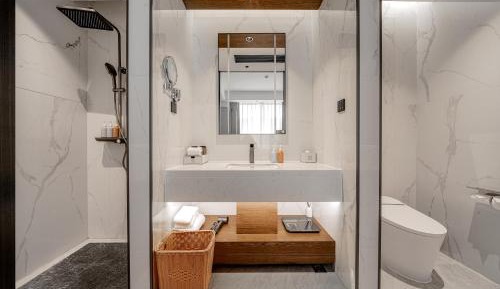 Suite with River View