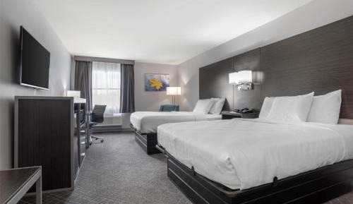 Queen Room with Two Queen Beds