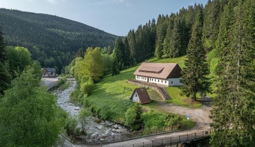 Superior Chalet