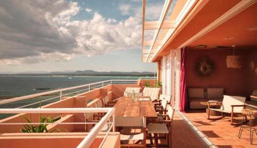 Superior Apartment with Sea View
