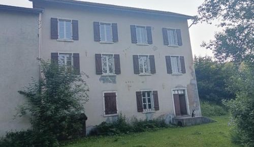 Six-Bedroom House