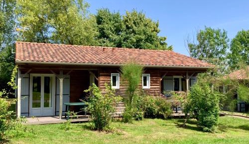 Family Cottage (6 Adults)