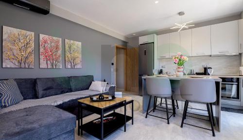 Two-Bedroom Deluxe Apartment