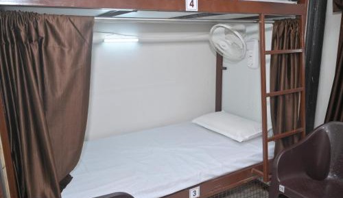 Mixed Dormitory Room
