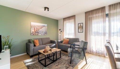 Three-Bedroom Holiday Home 