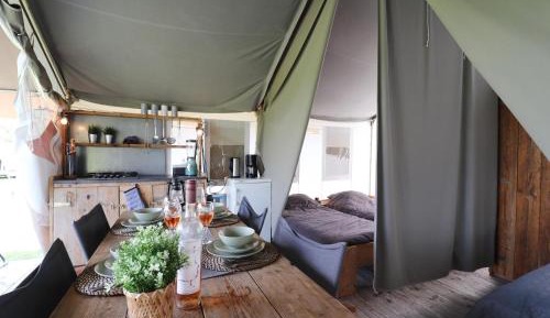 Four-Bedroom Holiday Home