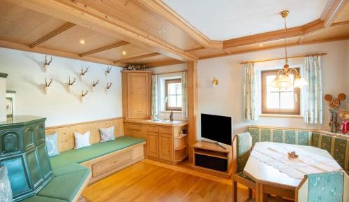 Five-Bedroom Holiday Home