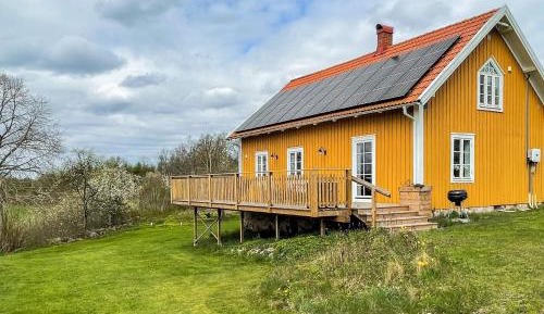 Two-Bedroom Holiday Home