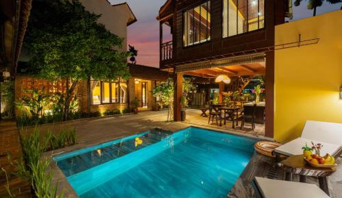 Villa with Private Pool