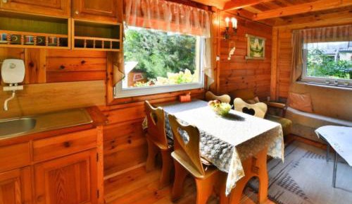 One-Bedroom Holiday Home