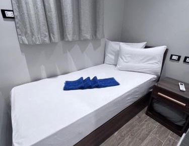 Single Room with Private Bathroom
