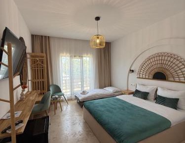 Double Room with Private Bathroom